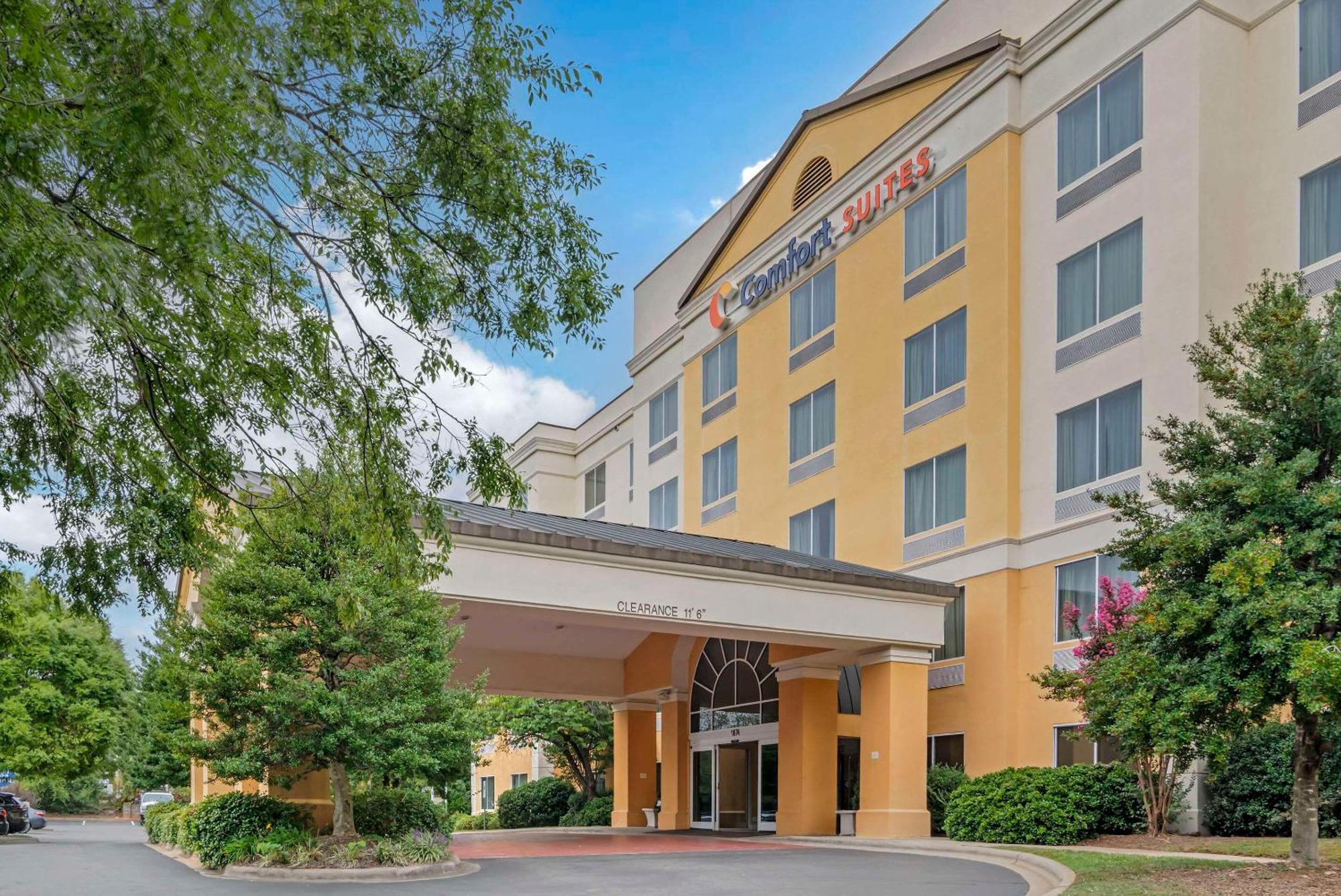 คอมฟอร์ต สวีท แกสโทเนีย - ชาร์ลอต Hotel แกสโตเนีย ภายนอก รูปภาพ
